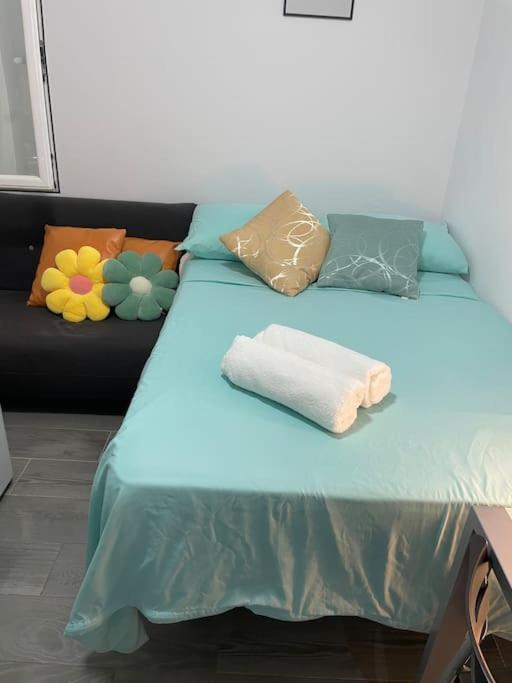 Acogedor Estudio D Junto A Metro Apartamento